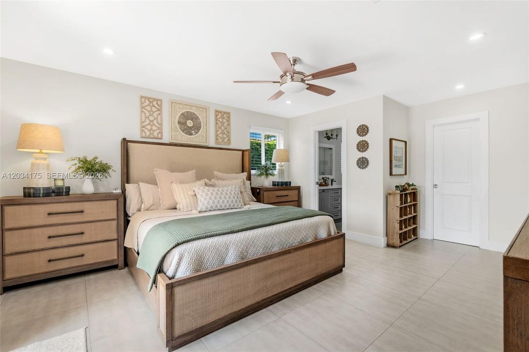 For Sale: $1,060,000 (3 beds, 2 baths, 2085 Square Feet)