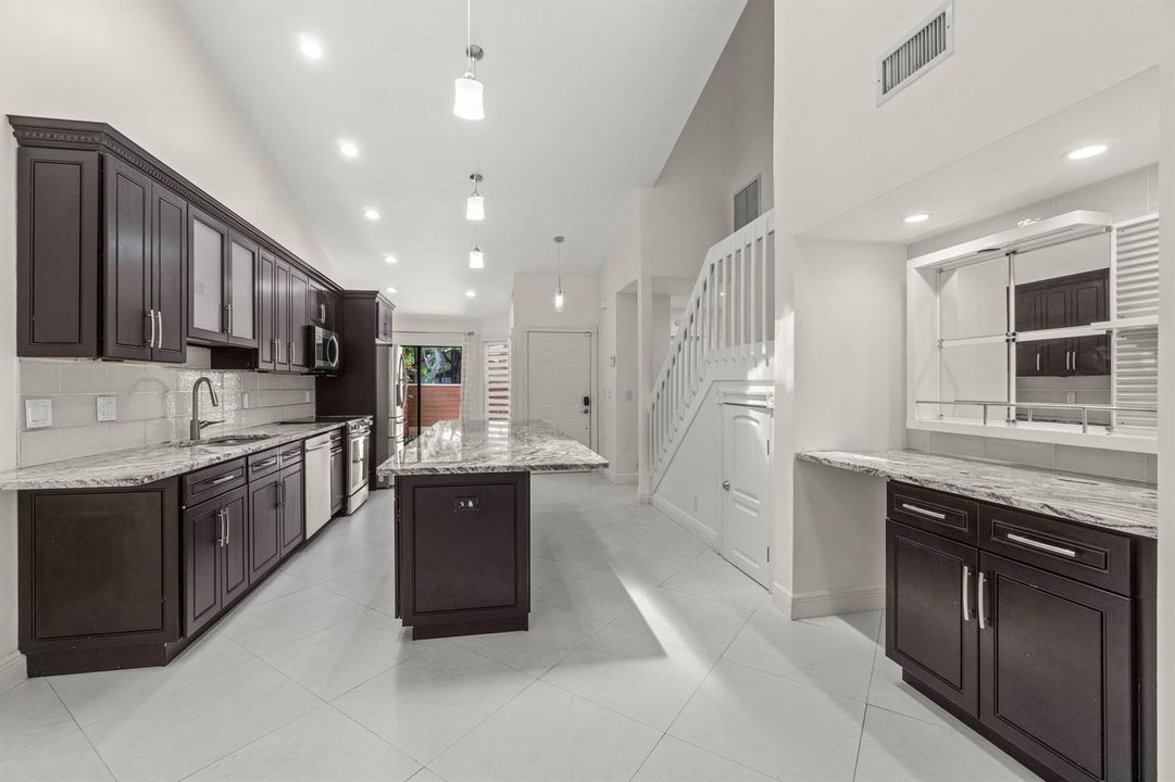 3789 Blue Ridge Rd