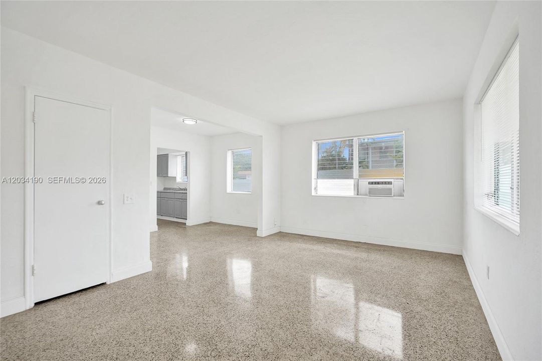 For Rent: $1,895 (1 beds, 1 baths, 6677 Square Feet)