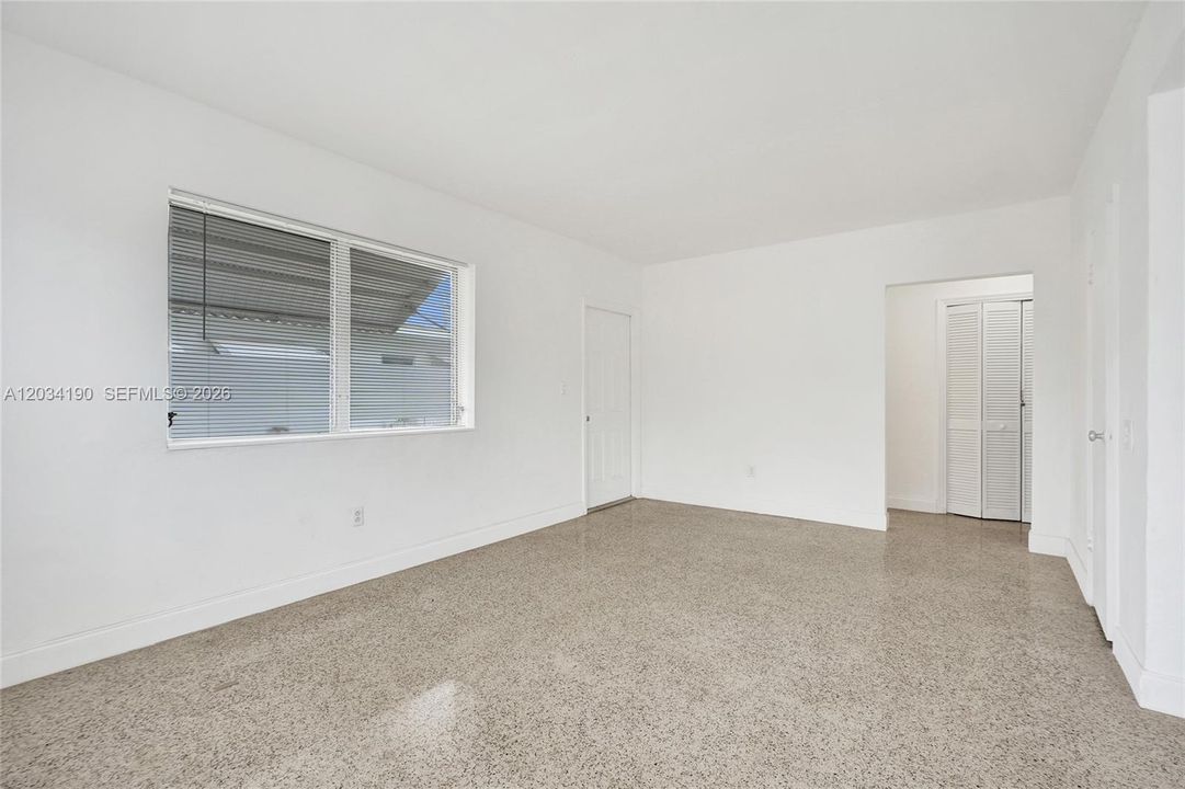 For Rent: $1,895 (1 beds, 1 baths, 6677 Square Feet)