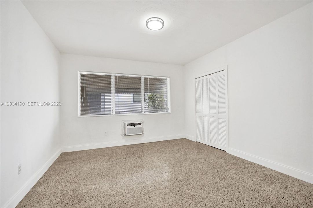 For Rent: $1,895 (1 beds, 1 baths, 6677 Square Feet)