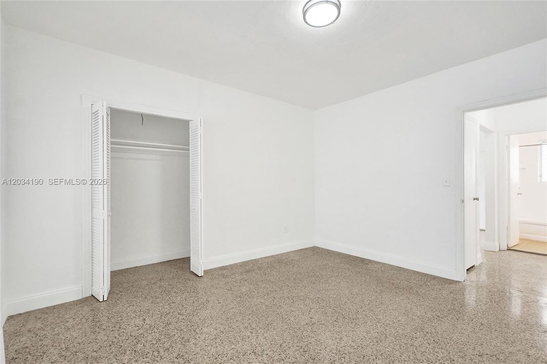 For Rent: $1,895 (1 beds, 1 baths, 6677 Square Feet)