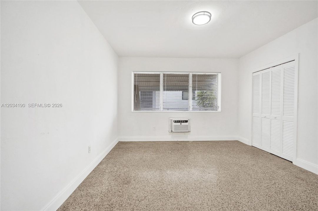 For Rent: $1,895 (1 beds, 1 baths, 6677 Square Feet)