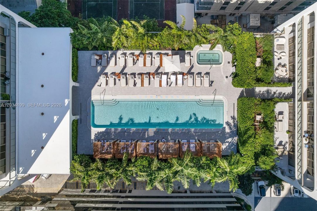 В аренду: $21,000 (3 спален, 3 ванн, 1603 Квадратных фут)
