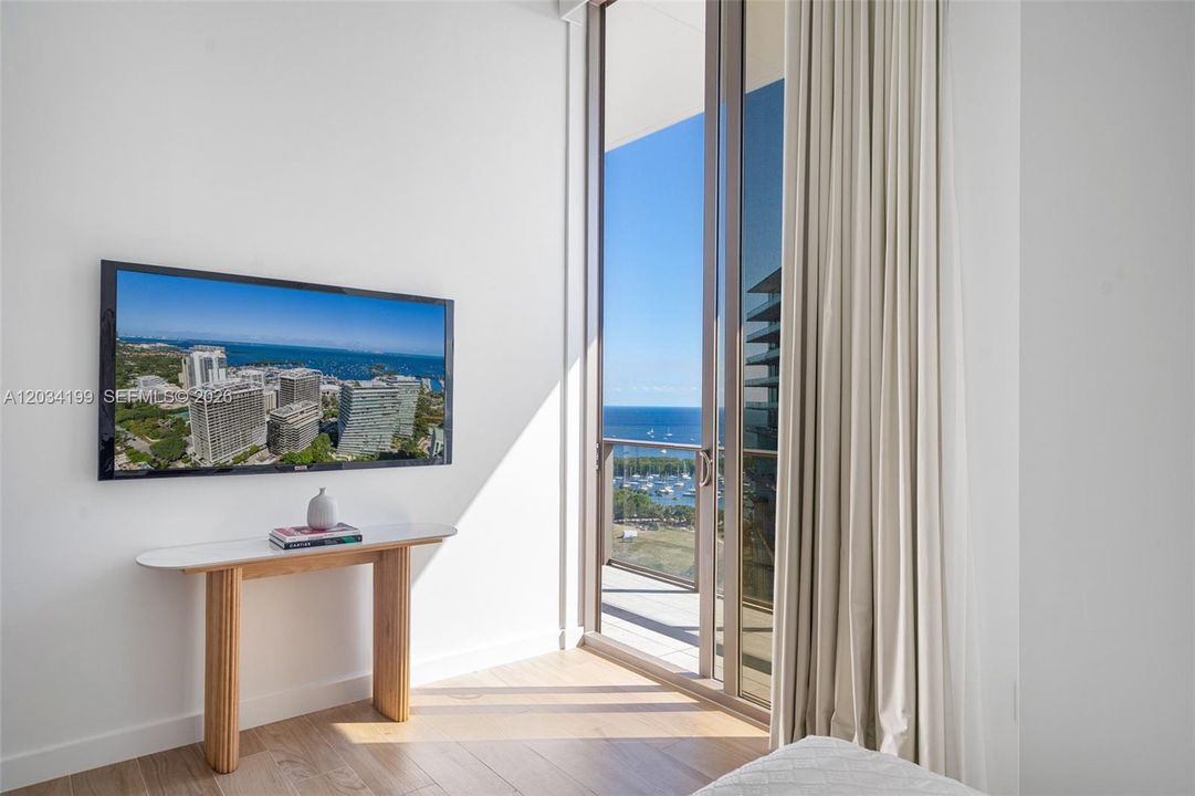 В аренду: $21,000 (3 спален, 3 ванн, 1603 Квадратных фут)