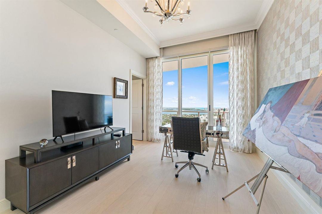 092-2700NorthOceanDrive-PH1-RivieraBeach