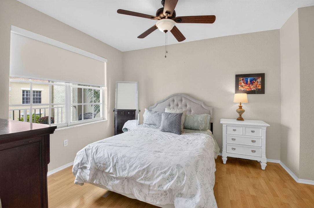 LIGHT MASTER BEDROOM