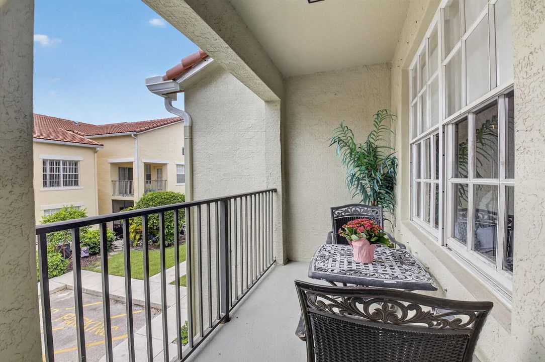 PRIVATE TERRACE