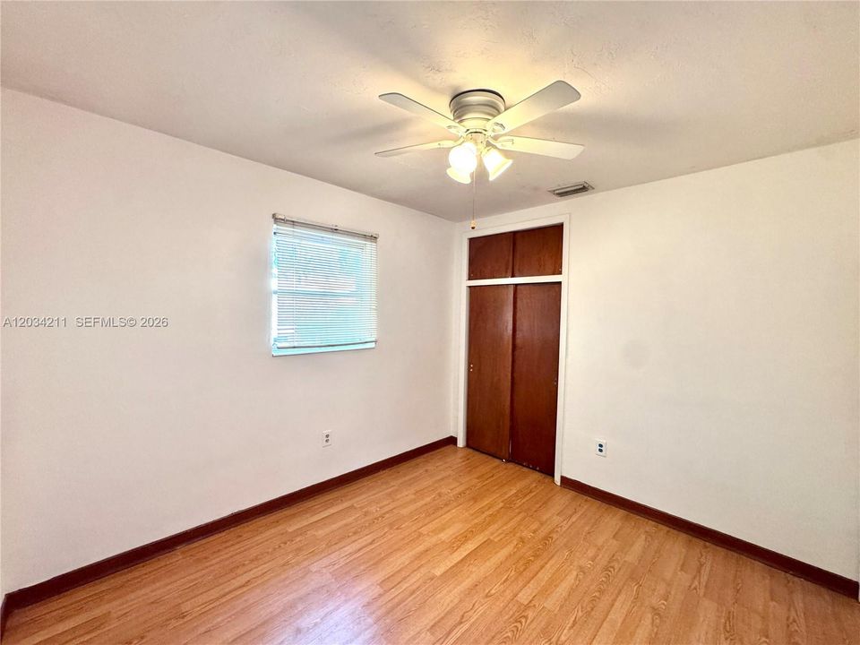 For Sale: $460,000 (3 beds, 2 baths, 1968 Square Feet)