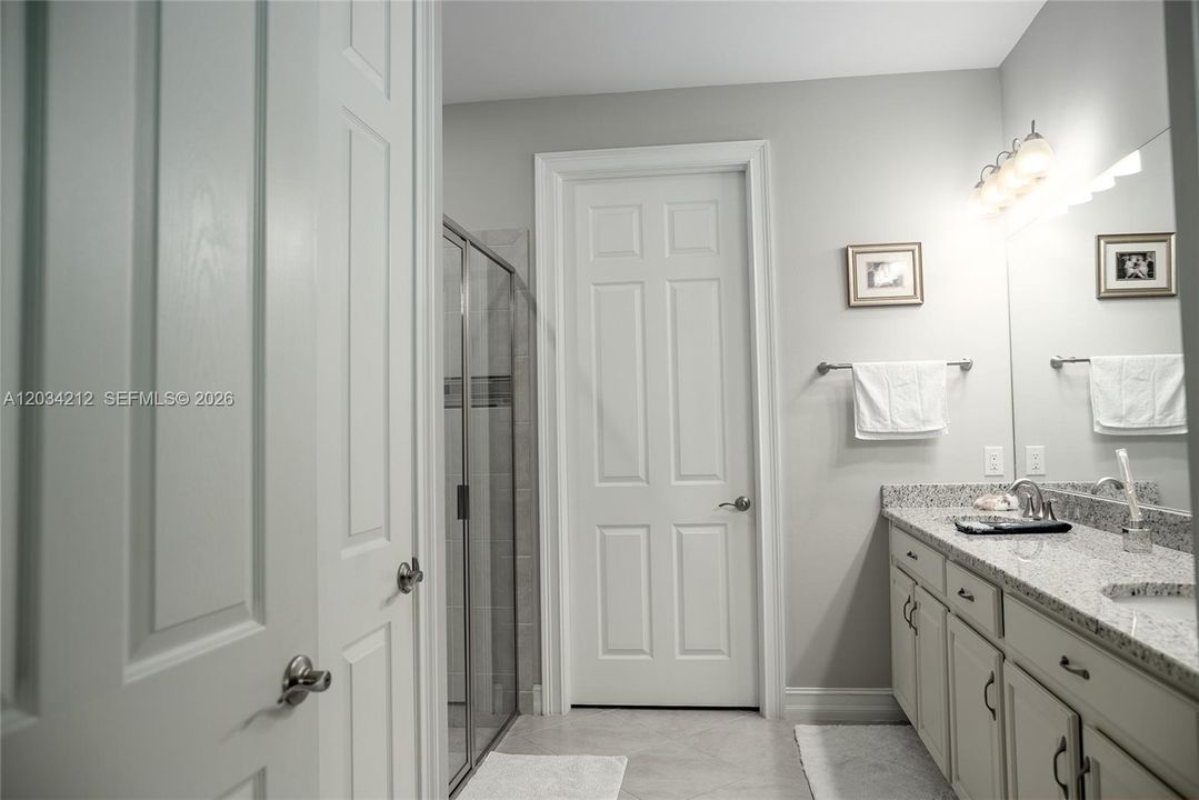 For Sale: $364,900 (3 beds, 2 baths, 1816 Square Feet)