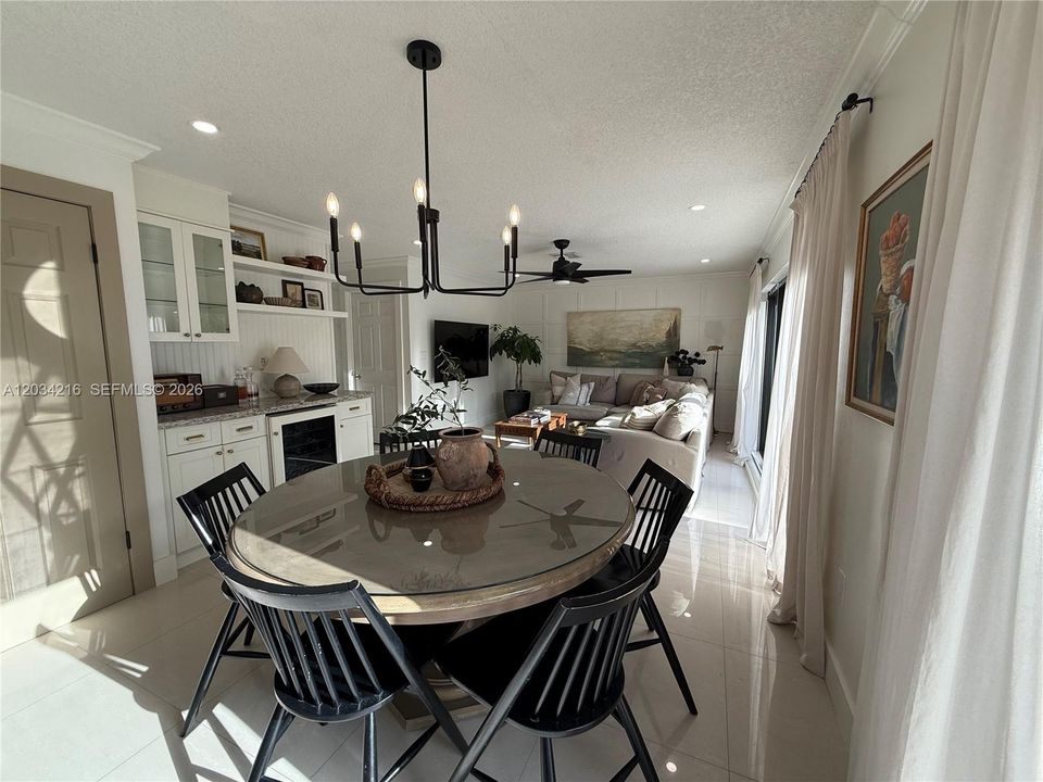 Vew from kitchen to family room