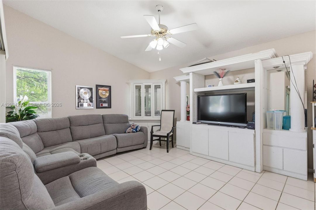 For Sale: $639,900 (4 beds, 3 baths, 1912 Square Feet)