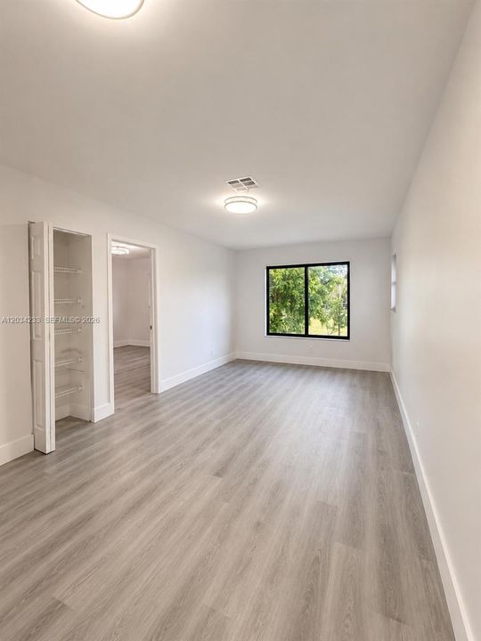 For Rent: $2,100 (2 beds, 2 baths, 1502 Square Feet)