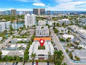 For Rent: $2,900 (2 beds, 2 baths, 1049 Square Feet)
