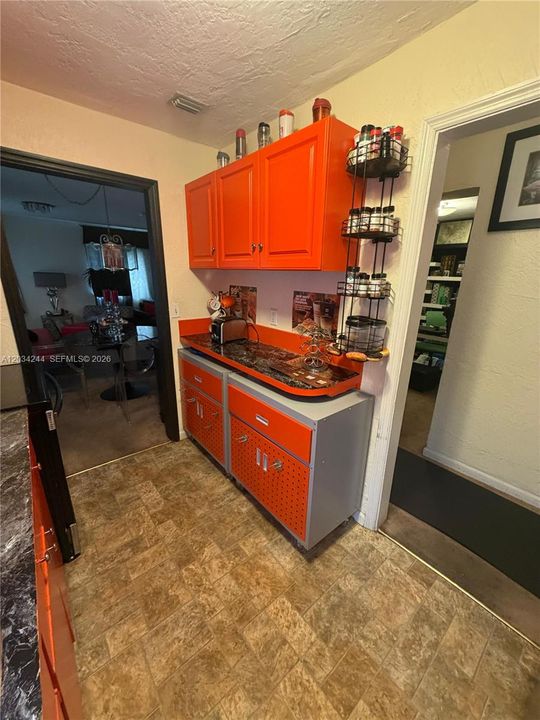En Venta: $489,990 (3 camas, 2 baños, 1162 Pies cuadrados)