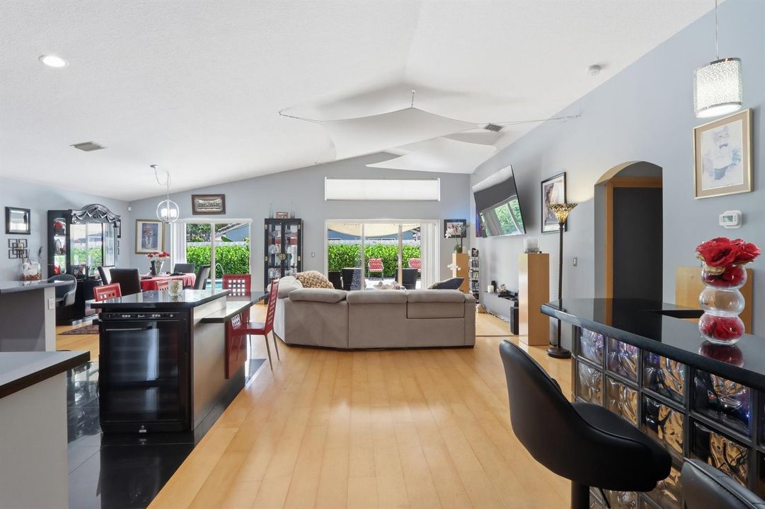 8_8. living and family room