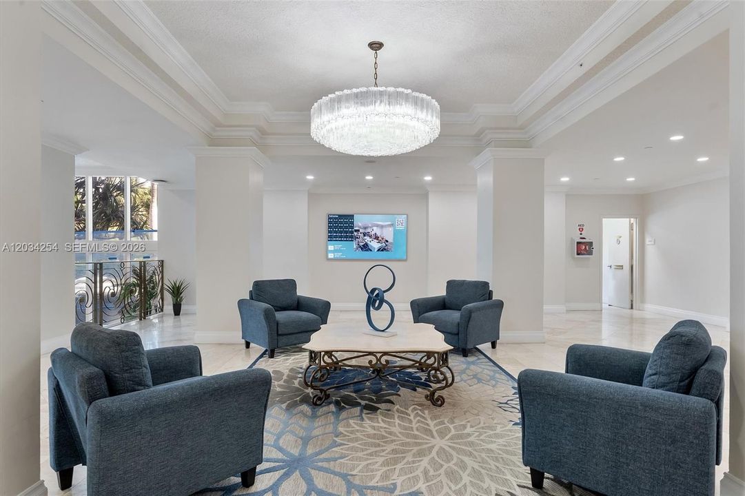 For Sale: $875,000 (2 beds, 2 baths, 1250 Square Feet)