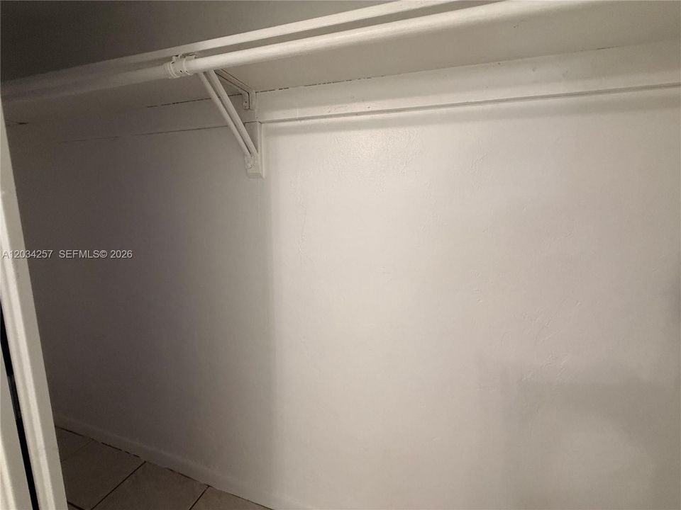 For Rent: $2,250 (16 beds, 12 baths, 9949 Square Feet)