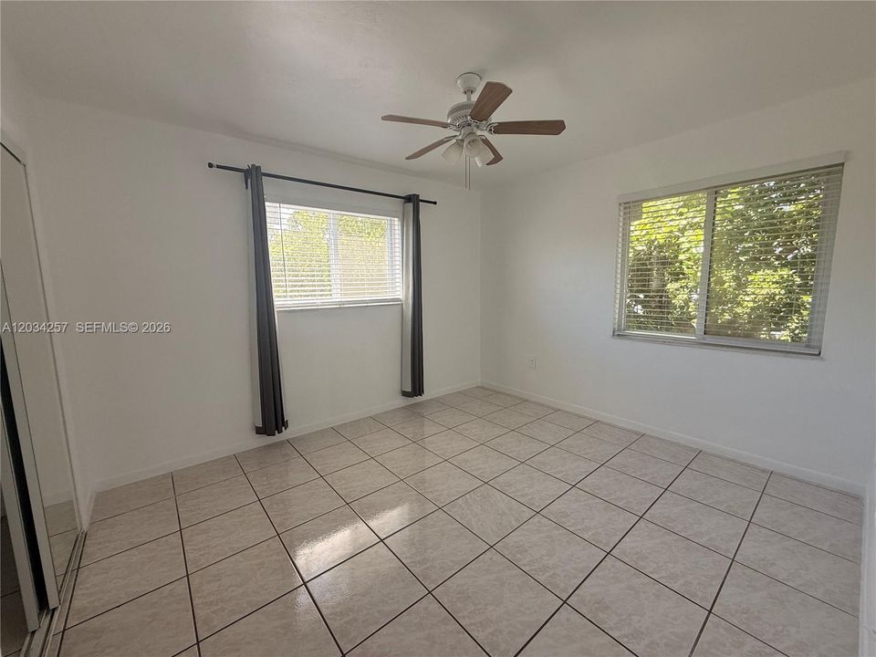 For Rent: $2,250 (16 beds, 12 baths, 9949 Square Feet)