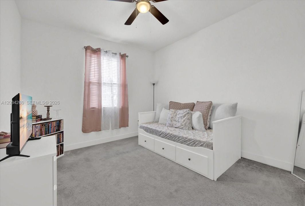 2nd floor guest bedroom
