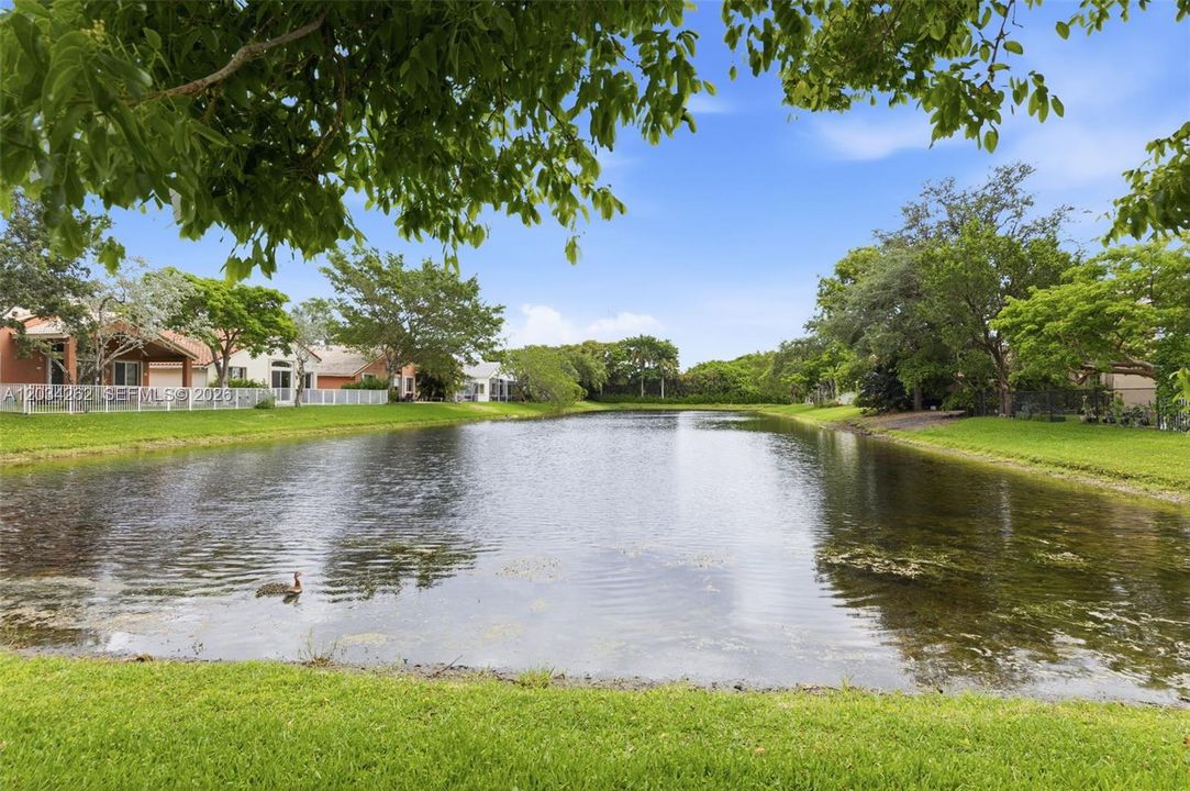 For Sale: $624,900 (3 beds, 2 baths, 1571 Square Feet)