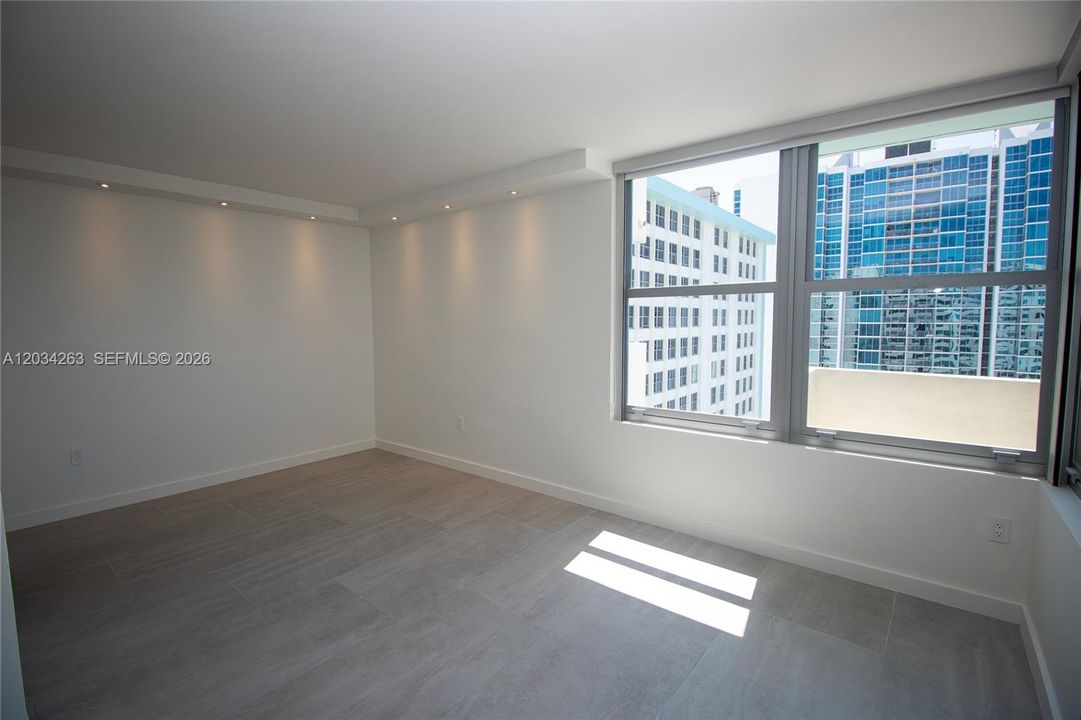 For Rent: $2,799 (0 beds, 1 baths, 600 Square Feet)