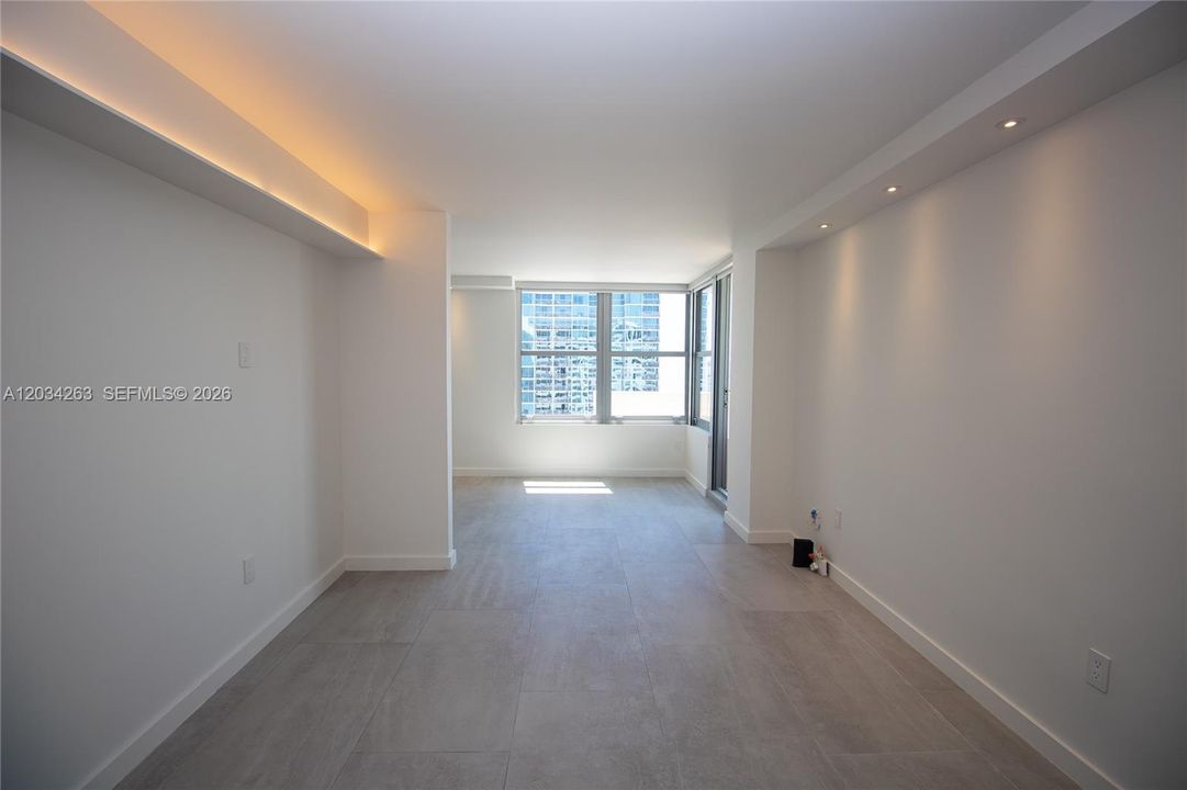 For Rent: $2,799 (0 beds, 1 baths, 600 Square Feet)