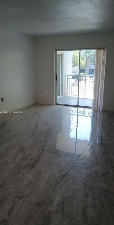 En Renta: $2,400 (2 camas, 2 baños, 1113 Pies cuadrados)