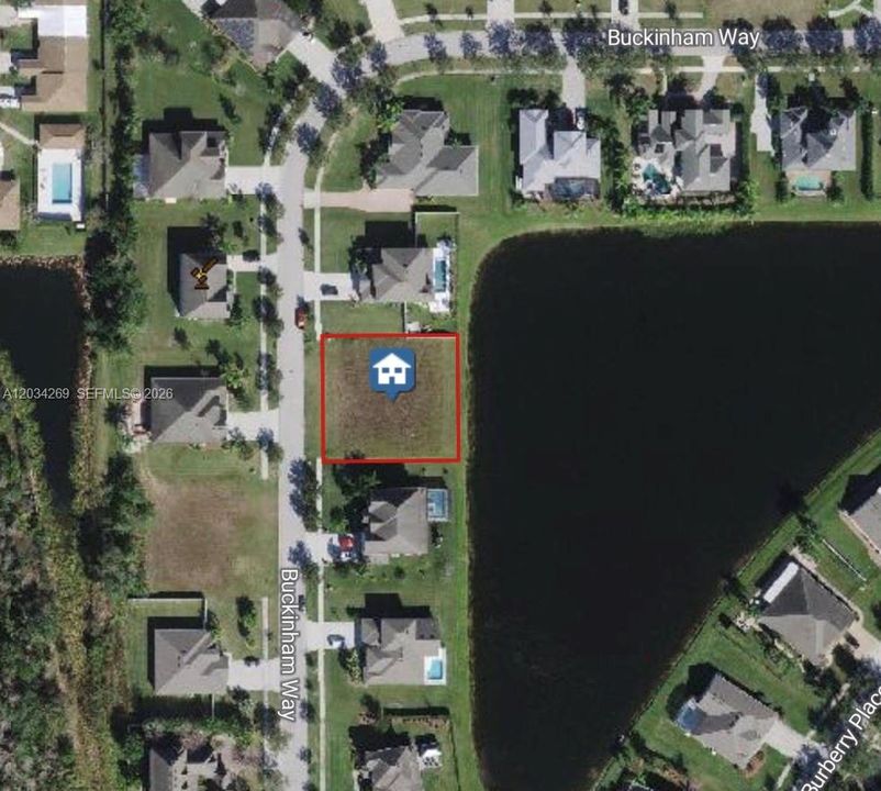 На продажу: $243,000 (0.40 acres)