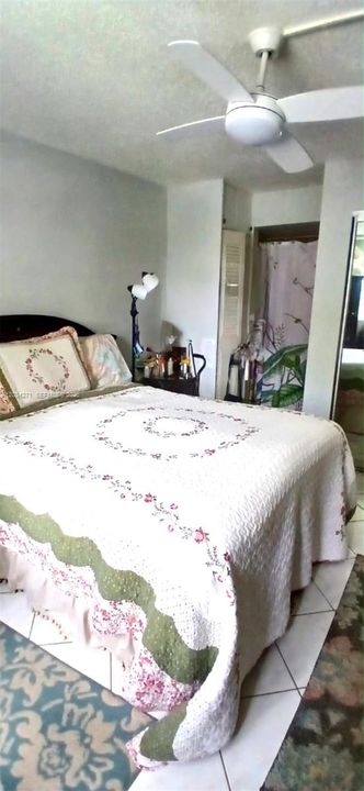 For Sale: $85,000 (1 beds, 1 baths, 783 Square Feet)