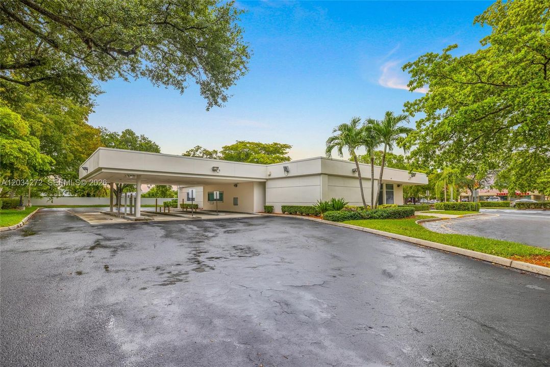Active With Contract: $2,500,000 (0 beds, 0 baths, 0 Square Feet)