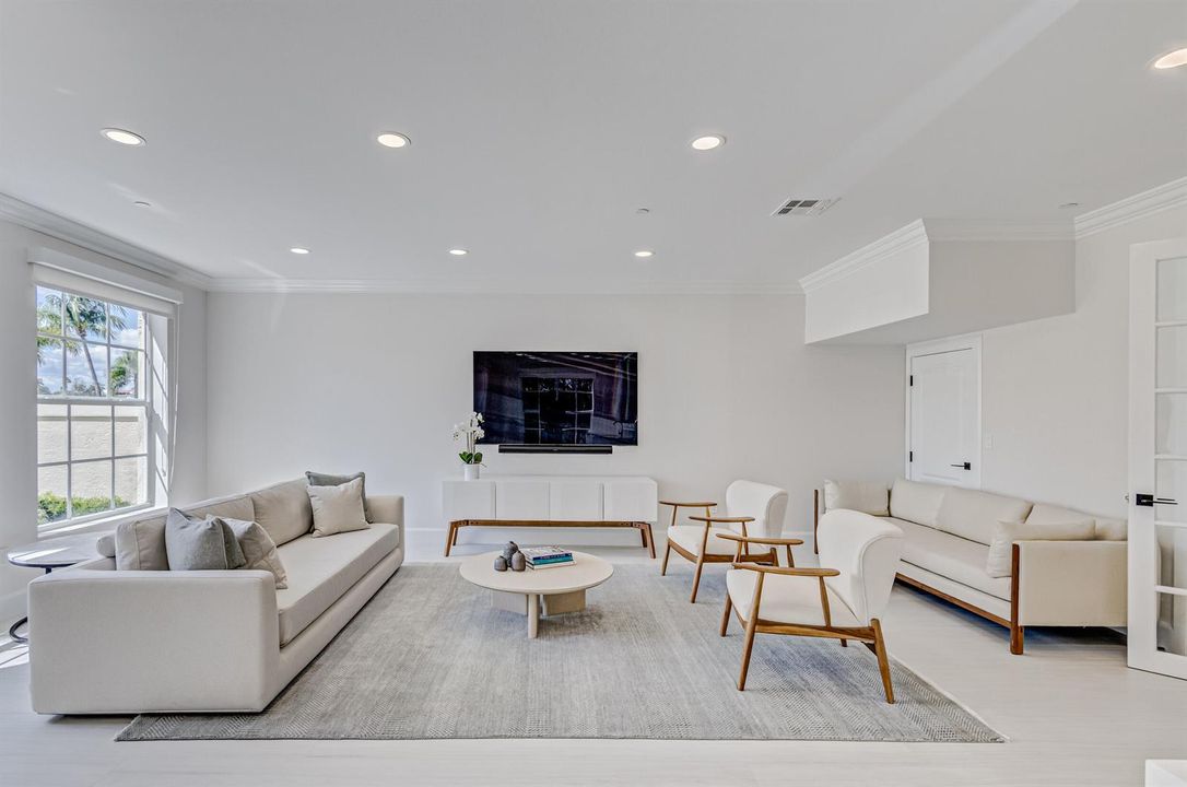 1st Floor Great Room
