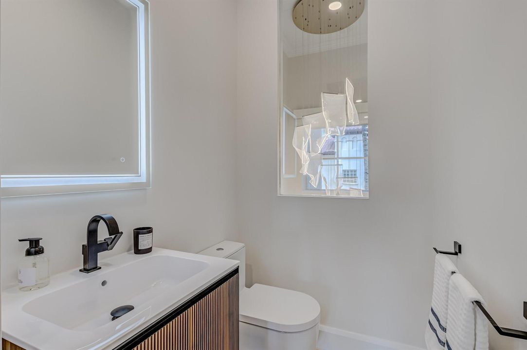 Guest Half Bath