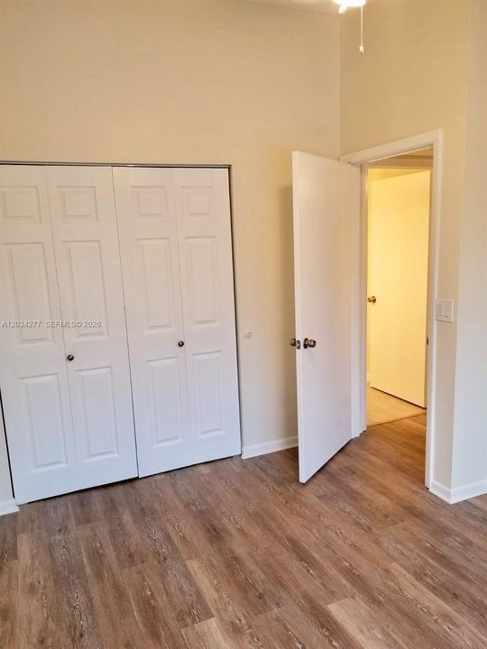 For Rent: $2,200 (2 beds, 2 baths, 950 Square Feet)