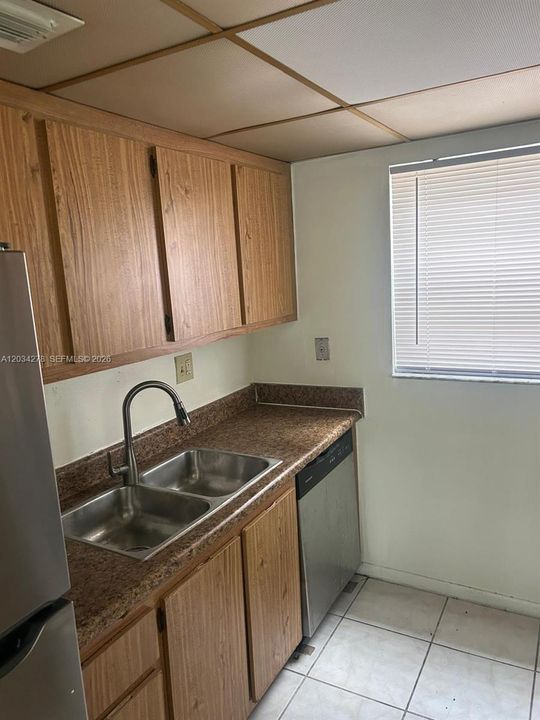 En Renta: $1,500 (1 camas, 1 baños, 775 Pies cuadrados)