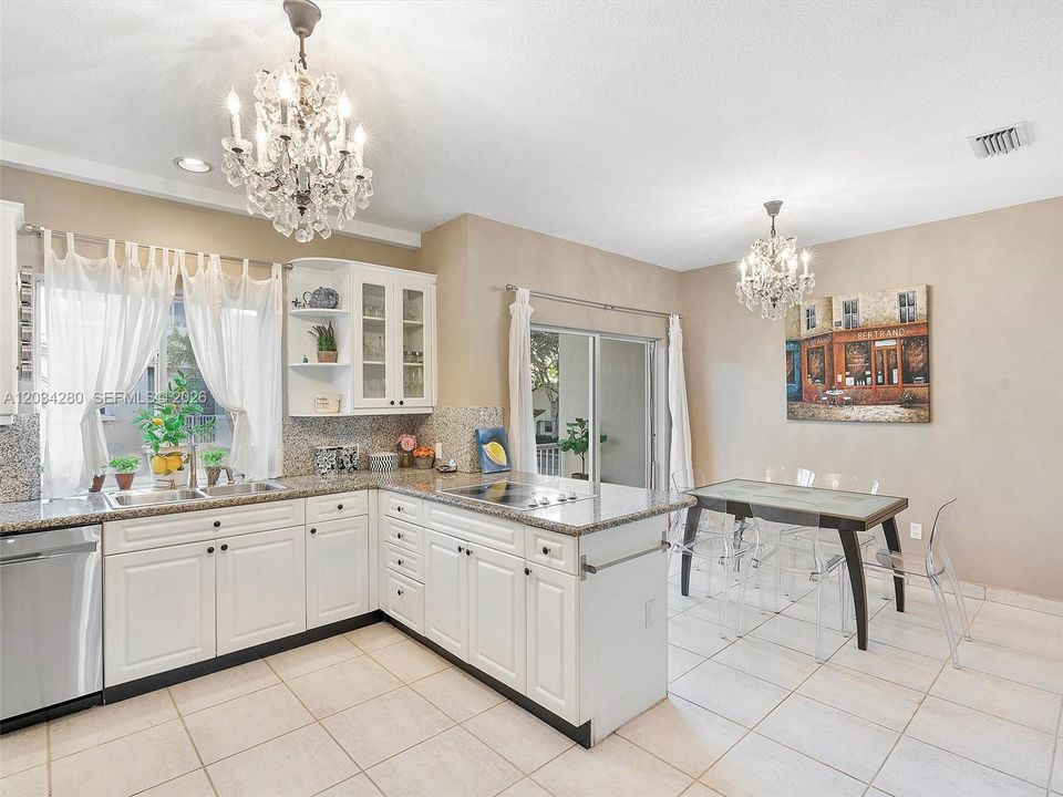 For Rent: $6,250 (4 beds, 3 baths, 2700 Square Feet)