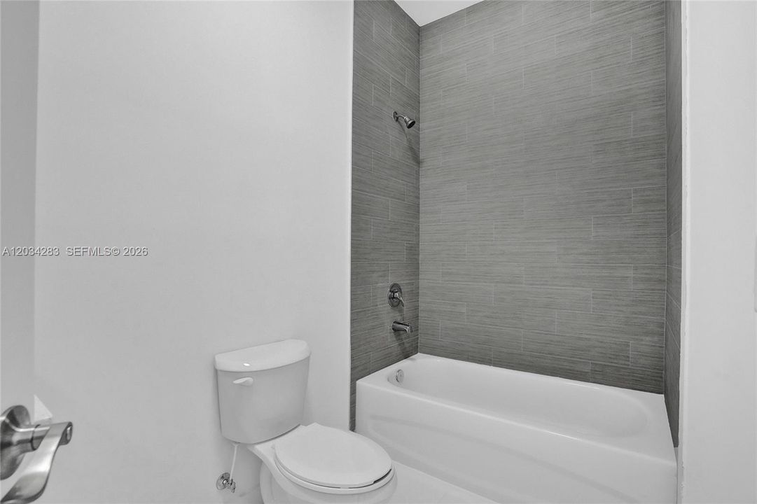 For Rent: $1,995 (1 beds, 1 baths, 0 Square Feet)