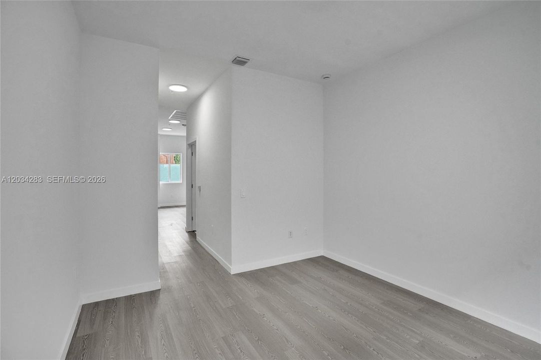 For Rent: $1,995 (1 beds, 1 baths, 0 Square Feet)