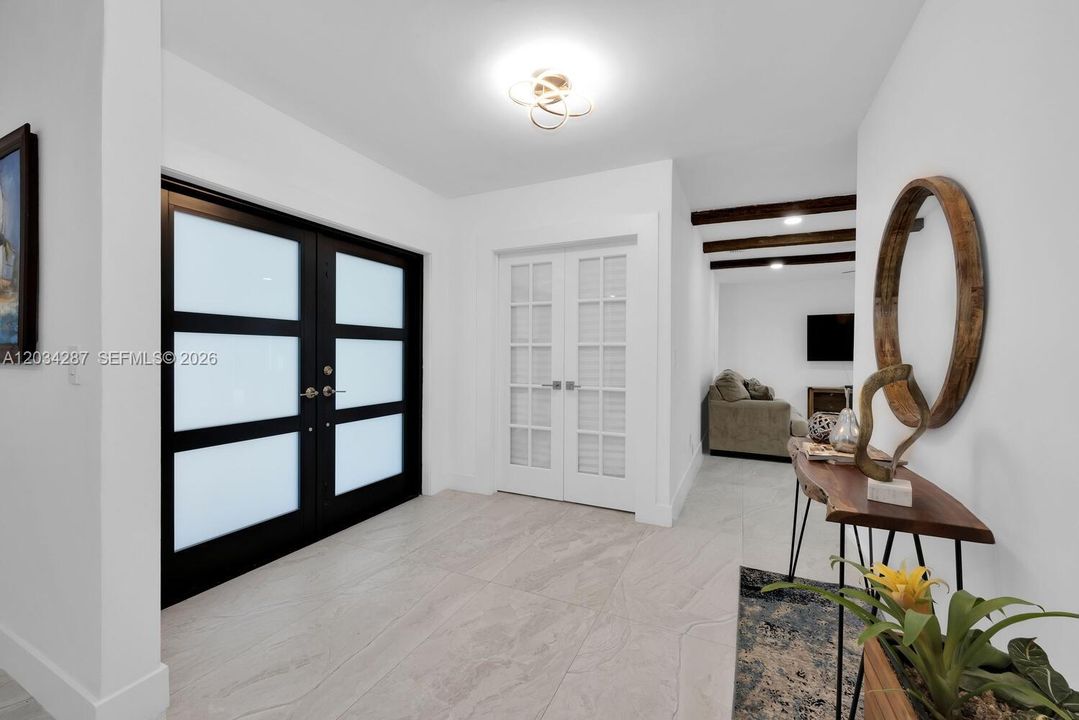 For Rent: $12,500 (5 beds, 3 baths, 2699 Square Feet)
