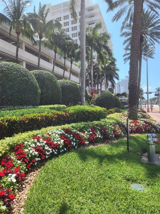 For Rent: $6,500 (2 beds, 2 baths, 1550 Square Feet)