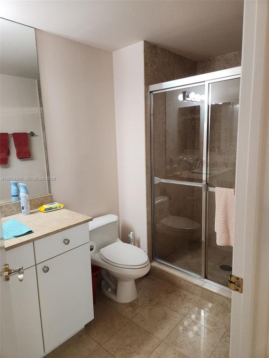 For Rent: $6,500 (2 beds, 2 baths, 1550 Square Feet)