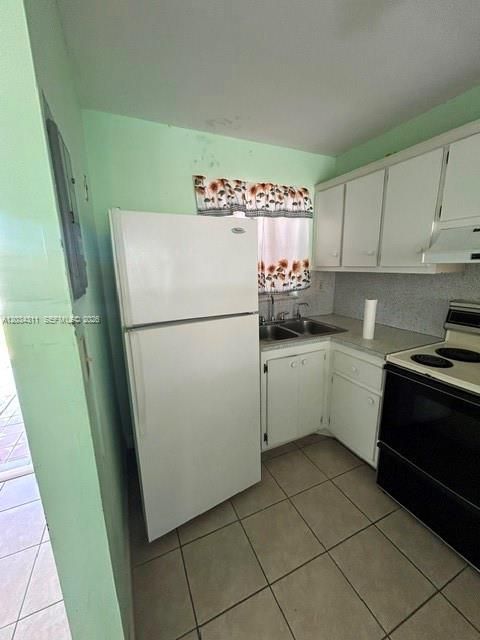 For Sale: $275,000 (2 beds, 1 baths, 1208 Square Feet)