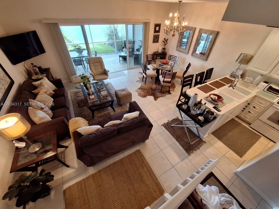 For Sale: $419,000 (3 beds, 2 baths, 1298 Square Feet)
