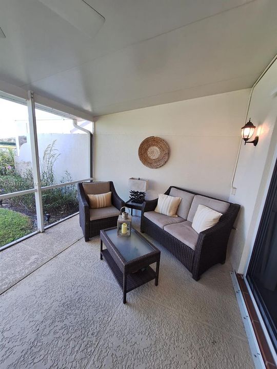 For Sale: $419,000 (3 beds, 2 baths, 1298 Square Feet)