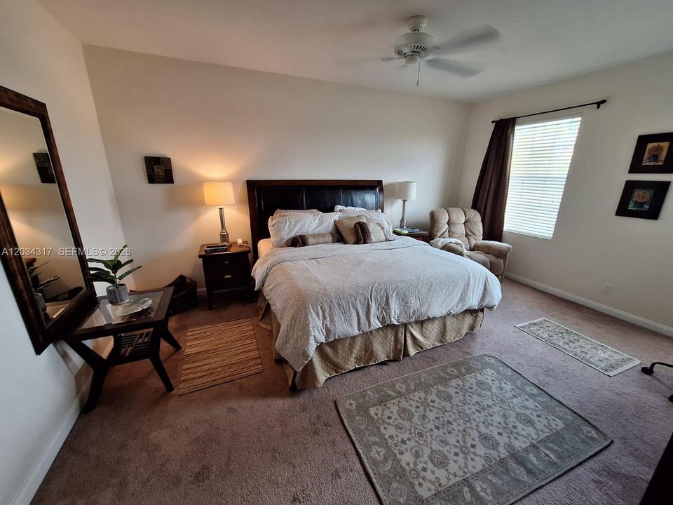 For Sale: $419,000 (3 beds, 2 baths, 1298 Square Feet)