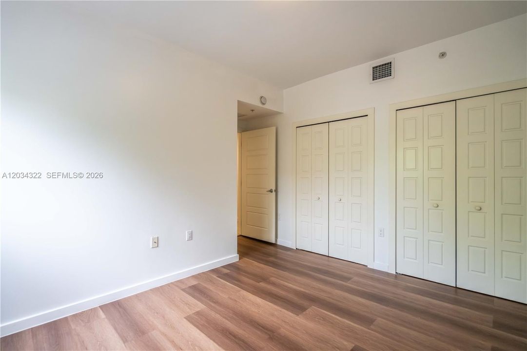 For Rent: $3,700 (2 beds, 2 baths, 1242 Square Feet)