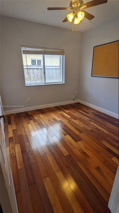 For Sale: $900,000 (4 beds, 2 baths, 2142 Square Feet)