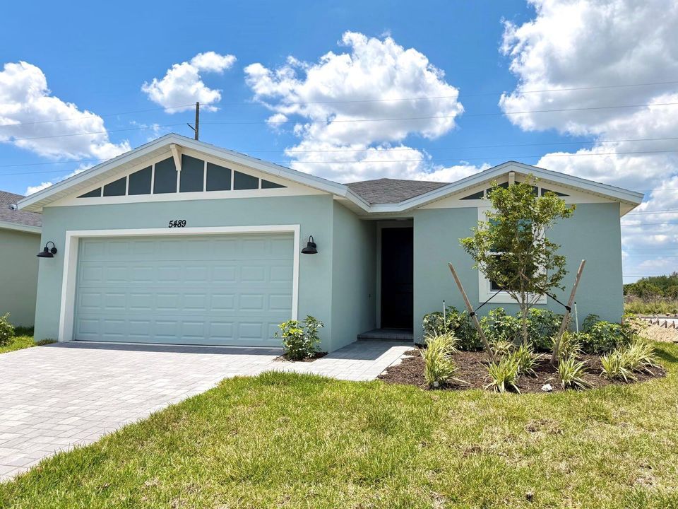 5489 Hampton Park Cir (2)