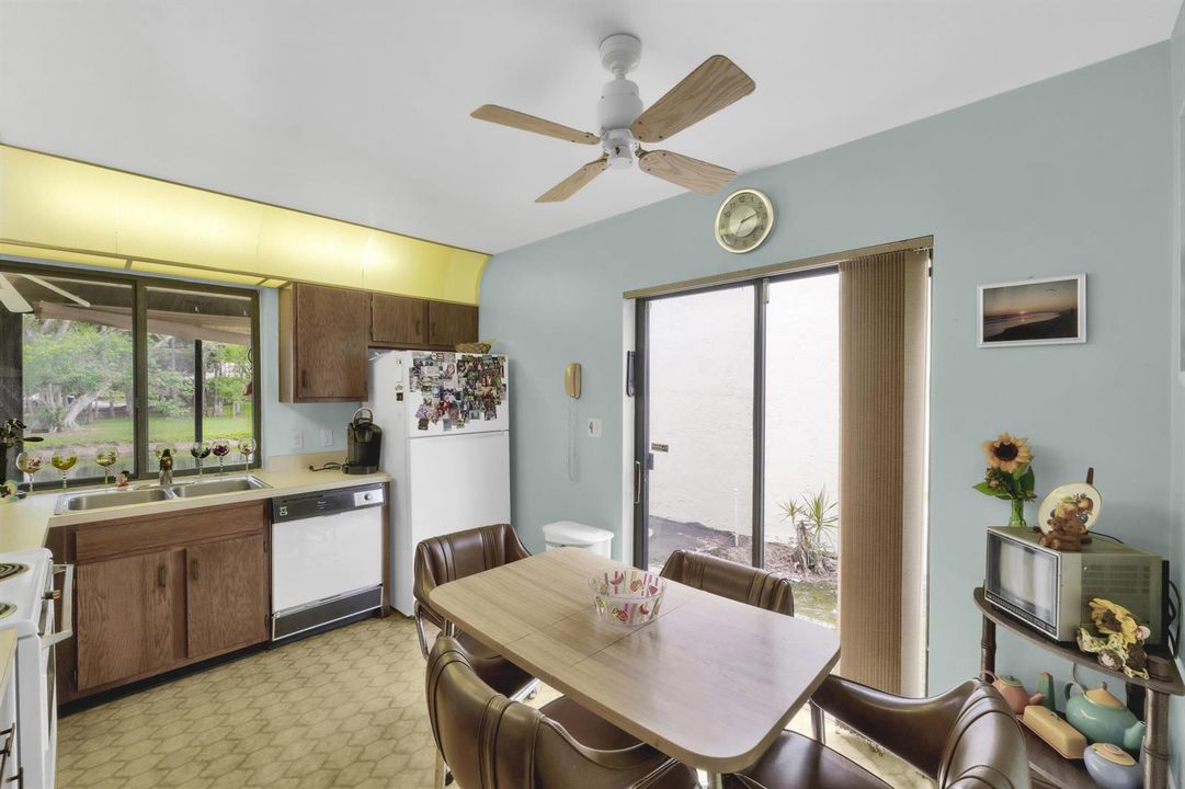 4306 Acacia Cir-08