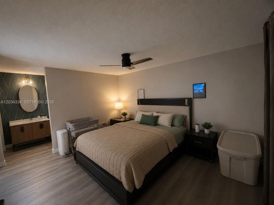 For Sale: $240,000 (2 beds, 2 baths, 978 Square Feet)